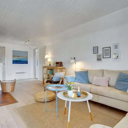 Holiday home Sine - 500m From The Sea By Interhome Blavand