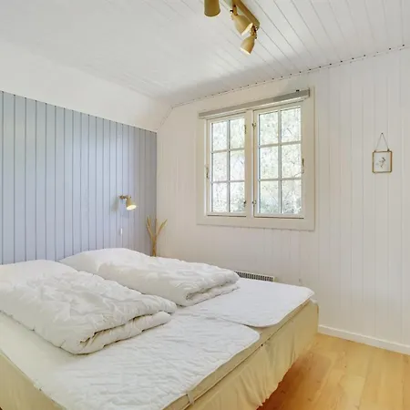 Sine - 500m From The Sea By Interhome *