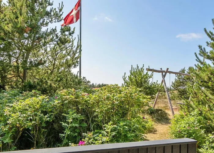 Sine - 500m From The Sea By Interhome Nyaraló