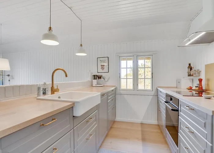 Nyaraló Sine - 500m From The Sea By Interhome *