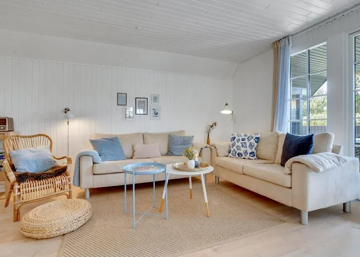 Sine - 500m From The Sea By Interhome